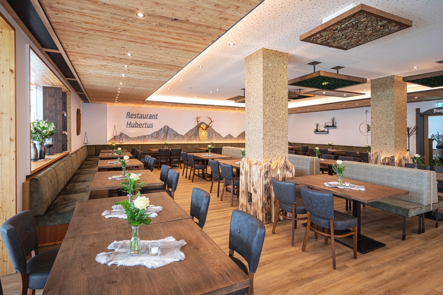 Restaurant Hubertus — modernes Restaurant im Bayerischen Jagdstil